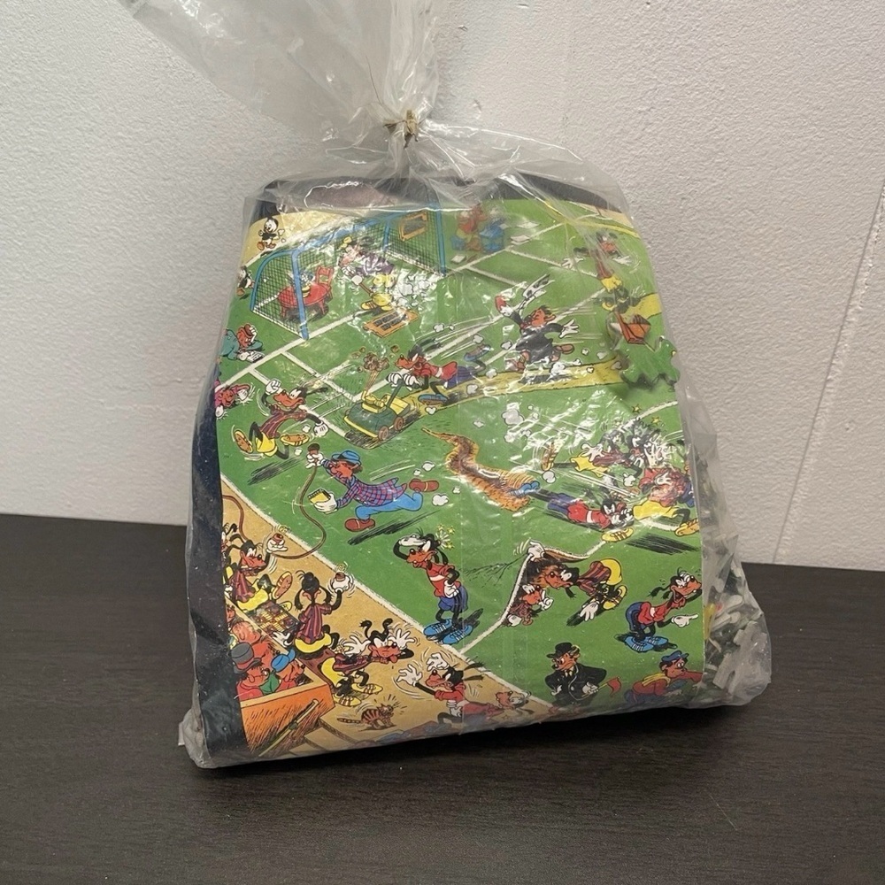 Heye Walt Disney 1:0 For Sport Goofy - 750 Piece Puzzle - 1983 - Picture 10 of 10